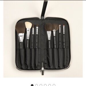 NEW OMNIA® PROFESSIONAL 9PC TRAVEL SET